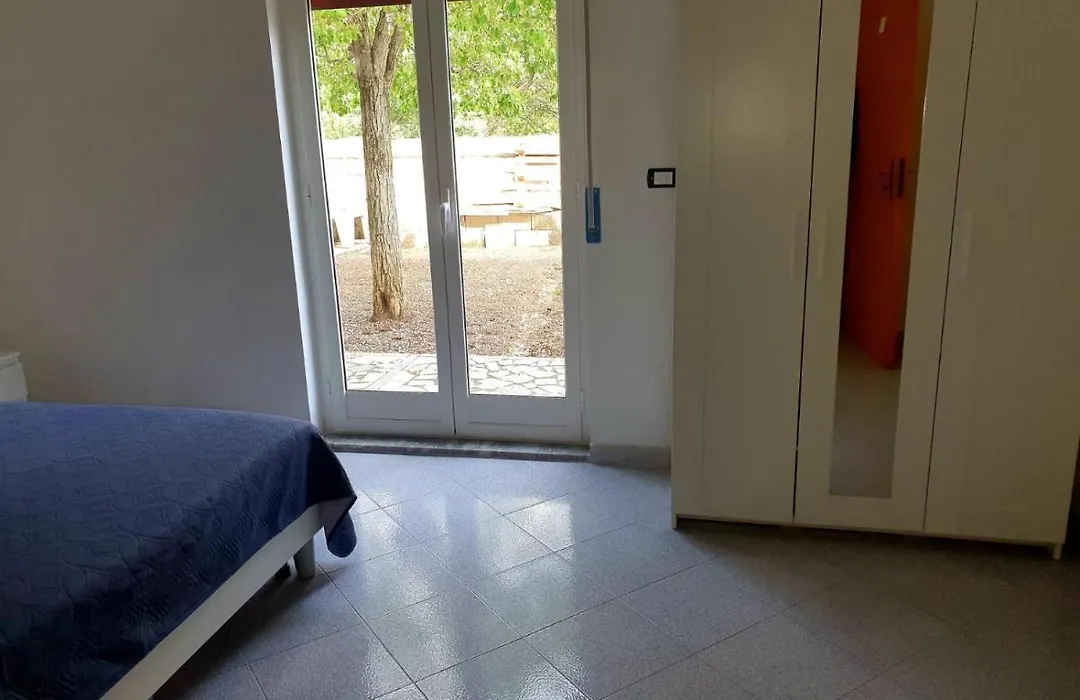 B&B Collemare-1